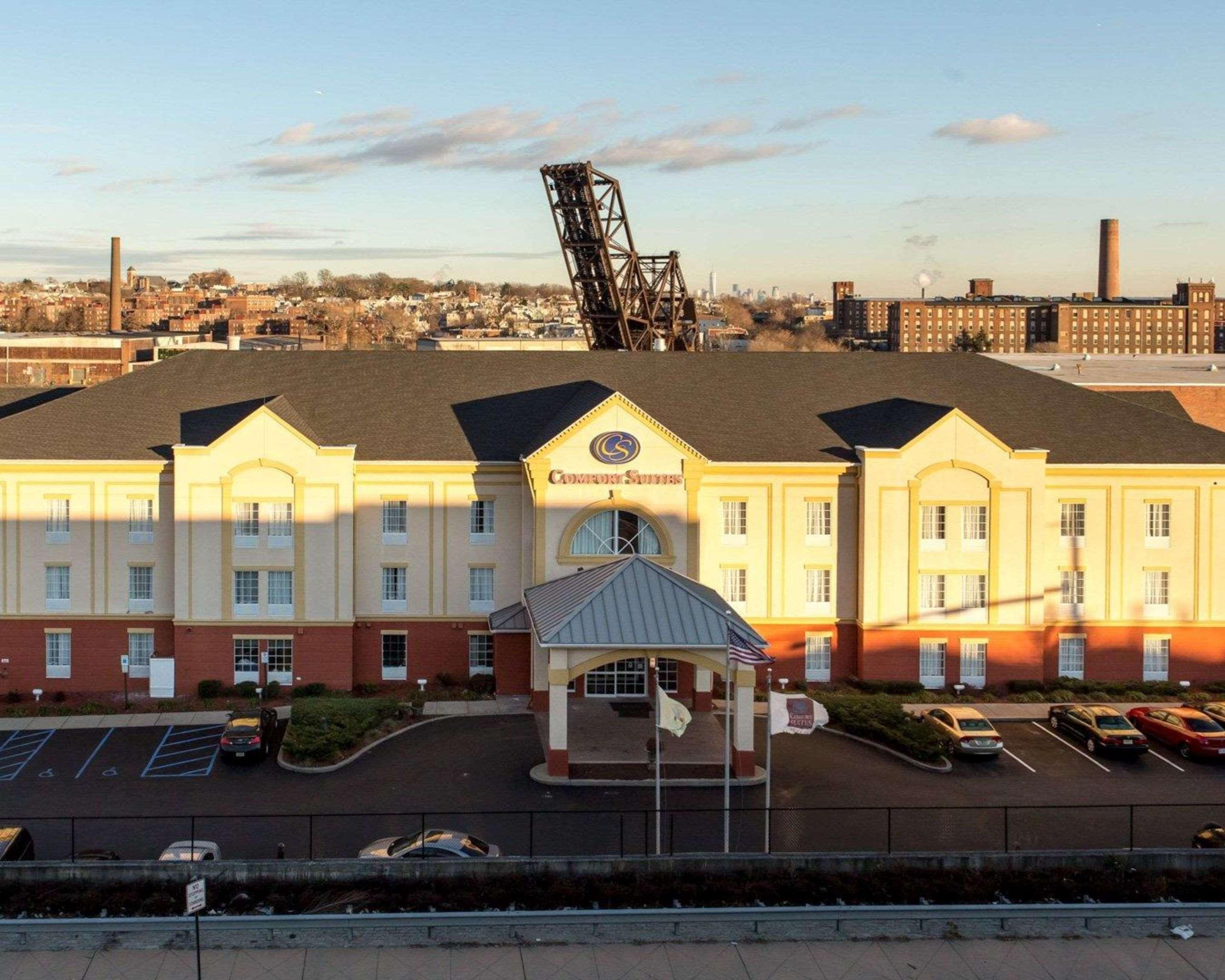 Comfort Suites Newark - Harrison Ngoại thất bức ảnh